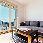 Sea-View Pd38 By In Property