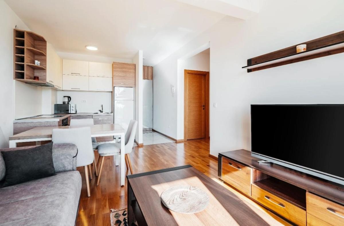 Apartment Sea-view Pd38 By In