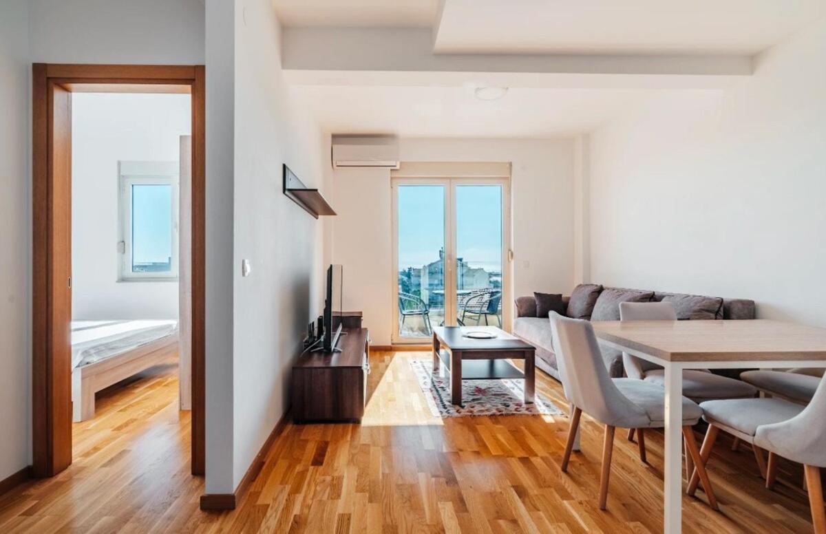 Sea-view Pd38 By In