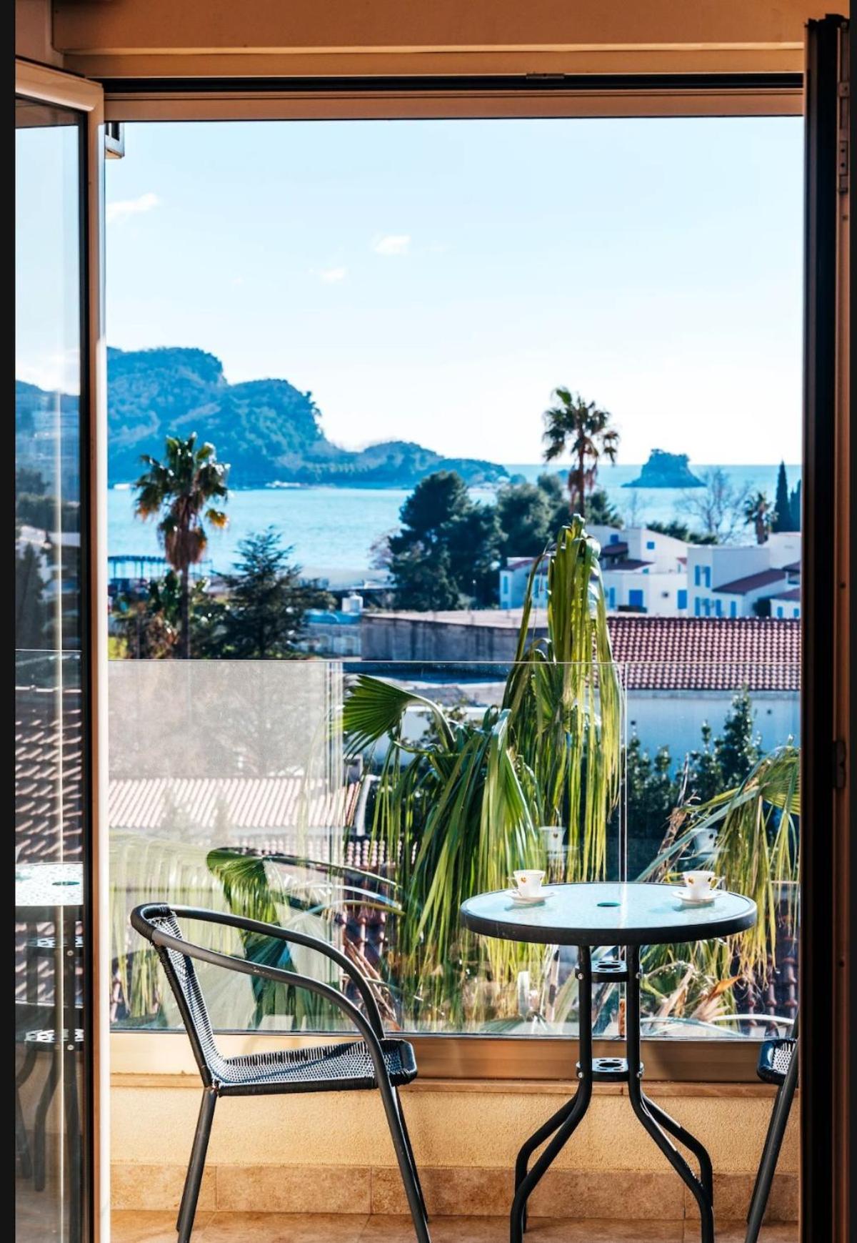 Apartment Sea-view Pd38 By In